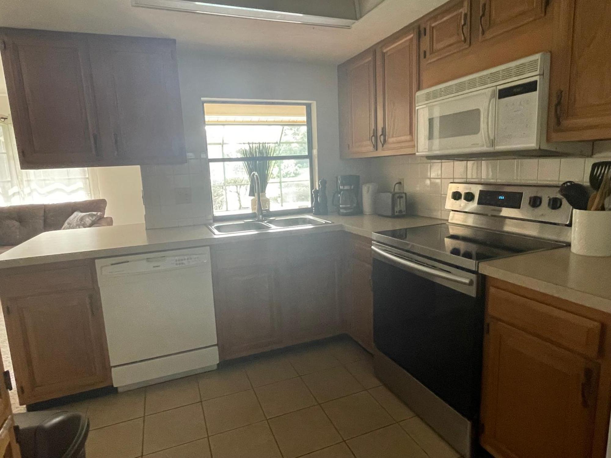Pool Home With A New Sparkling Pool, Close To Beach, Lovely Lake View North Naples エクステリア 写真