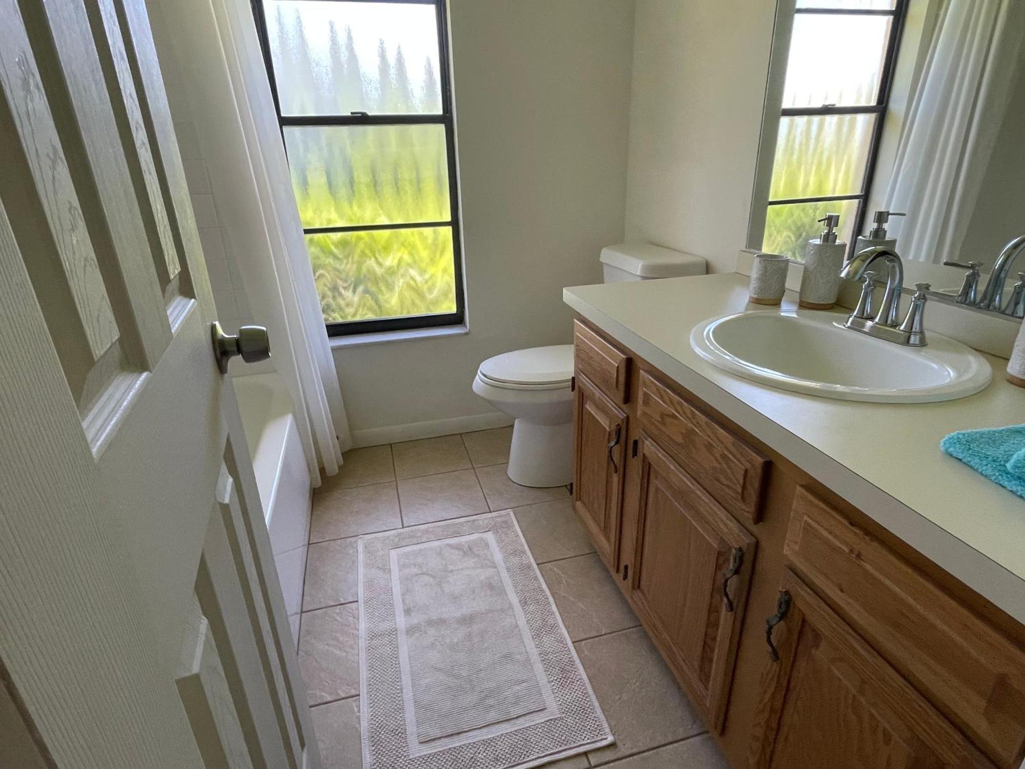 Pool Home With A New Sparkling Pool, Close To Beach, Lovely Lake View North Naples エクステリア 写真